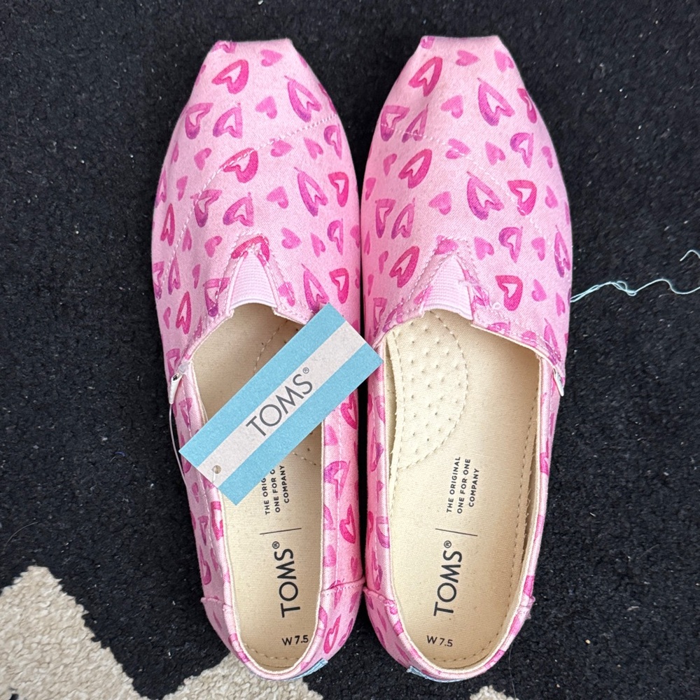 TOMS Pink Heart Pattern Flats